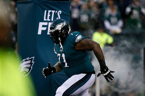 Philadelphia Eagles, Jason Peters agree to restructured contract ...