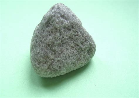 My World Rocks!: Pumice: the Rock that Floats