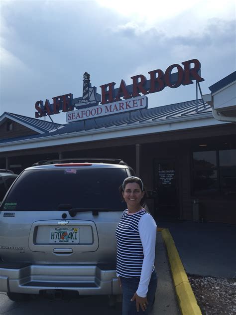 Safe Harbor Seafood Market - Making the Most of Every Day