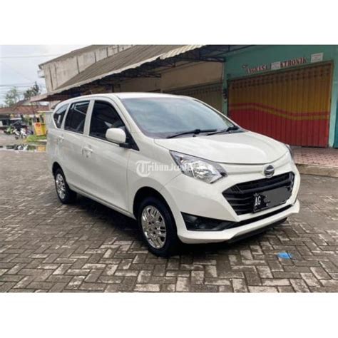 Mobil Daihatsu Sigra Tahun 2018 Bekas Siap Pakai Warna Putih di Kediri ...