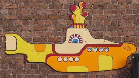 The History Of The Beatles' Yellow Submarine Is More Complex Than You ...