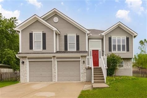 Kearney, MO Real Estate - Kearney Homes for Sale | realtor.com®