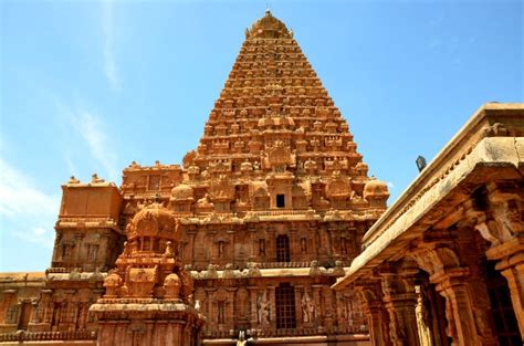 Did you know these amazing facts about Brihadeeswarar Temple? | News Travel News, India.com