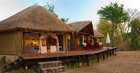 Kasaka River Lodge in Lower Zambezi National Park - Luxury Safari in Zambia