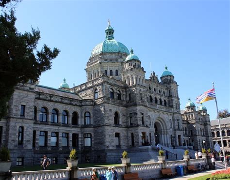 Victoria Highlights & Royal BC Museum - Victoria, Bc, Canada Shore ...