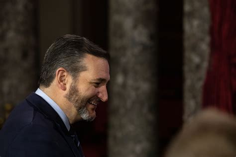 Ted Cruz' Beard the Star Of Twitter; Gets Roasted During Impeachment Trial