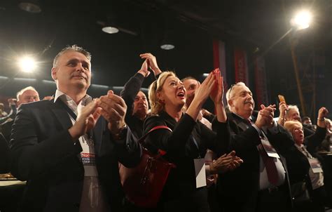 Croatia's opposition candidate set to win presidential vote - exit poll - Newsbook