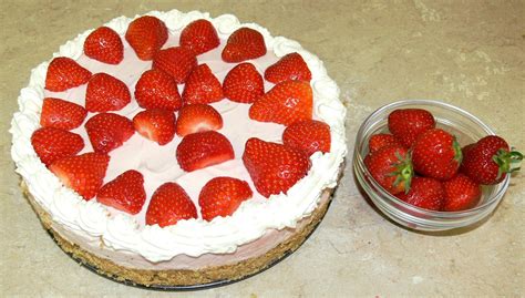 Strawberry Cheesecake | Strawberry recipes, Strawberry cheesecake ...