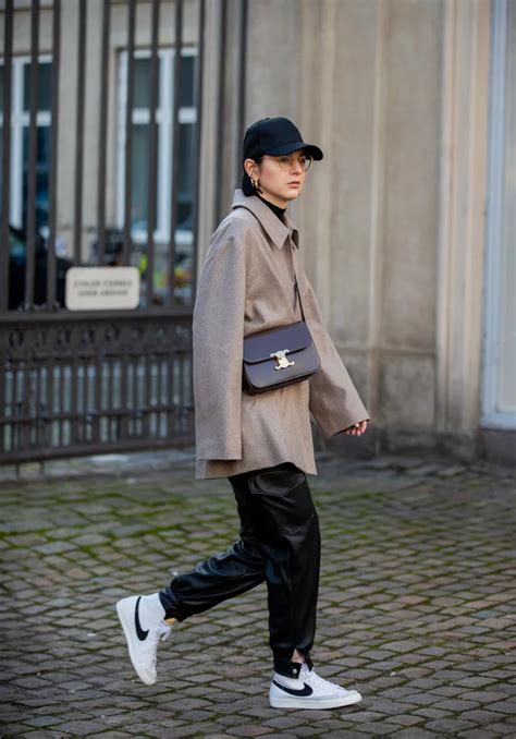 Copenhagen Fashion Week: Day 2 | Nike blazers outfit, Blazer mid 77 ...