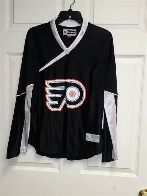 Reebok Women's Philadelphia Flyers Black & Silver Shirt Jersey Size S ...