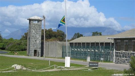 Robben Island: A view into Mandela′s prison life | Africa | DW | 30.06.2013