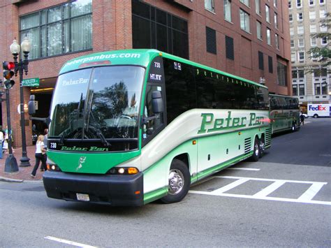 Peter Pan Bus Lines | SHOWBUS INTERNATIONAL BUS & COACH IMAGE GALLERY | USA