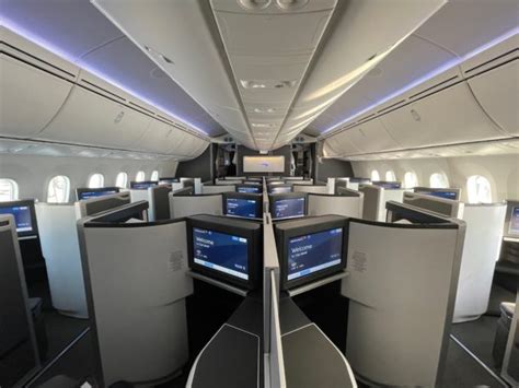 Review: British Airways 787-10 Business Class (Club Suite) - Live and ...