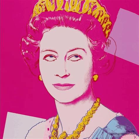 Elizabeth Queen GIF - Elizabeth Queen - Discover & Share GIFs