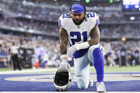 Ezekiel Elliott injury update: Is the Cowboys RB playing vs Packers today?