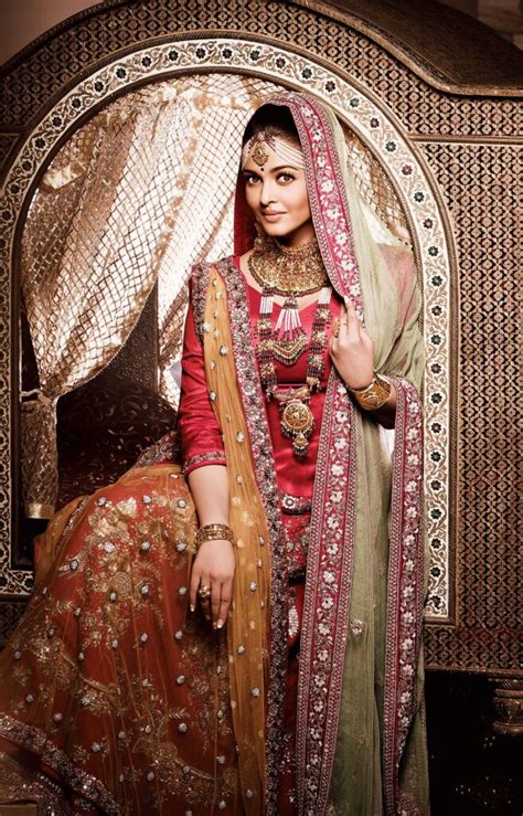 Need inspiration for your wedding? Check these gorgeous Aishwarya Rai ...