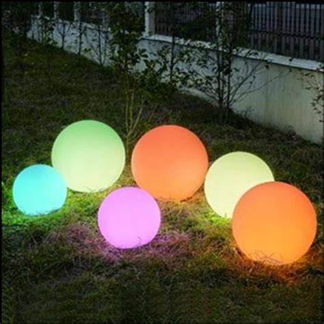 Outdoor Solar Street Lights Butterfly Stake Light With Solar LED Ball - wadelights (China ...