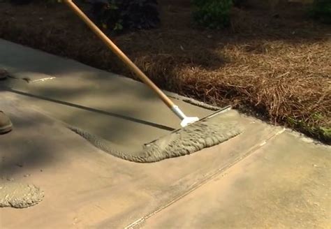 How To: Resurface a Concrete Driveway | Concrete driveways, Concrete diy, Driveway repair