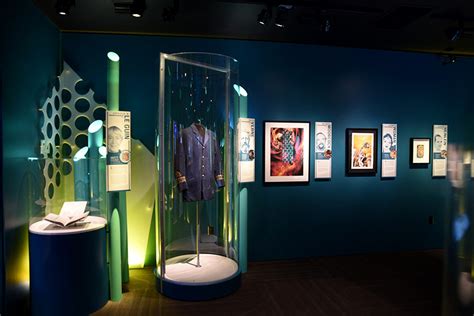 The Paperback Plot - Science Fiction & Fantasy Hall of Fame Exhibit Design