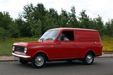 VNJ 355S - 1978 Vauxhall Viva HA Van - Leaving gaydon 2010… | Flickr