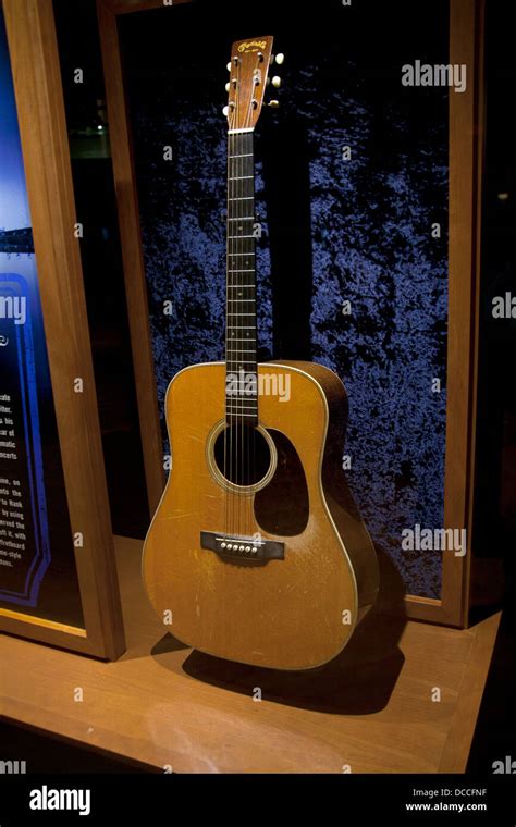 Martin guitar owned by Hank Williams in the Country Music Hall of Fame ...