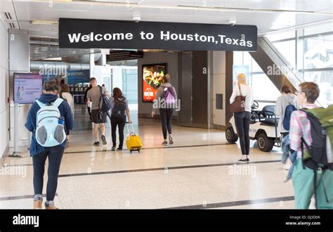 "Welcome to Houston, Texas" sign, Arrivals, George Bush ...