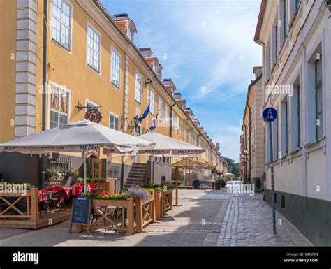 Cafes and restaurants on Torņa Iela in the Old Town, Vecriga (Old Riga ...