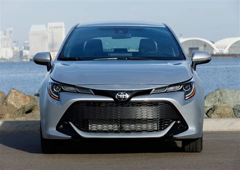 GALLERY: 2019 Toyota Corolla Hatchback for the US 2019 Toyota Corolla Hatchback-16 - Paul Tan's ...