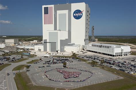 NASA Workers Create Space Shuttle Made of People for Tribute Photo | Space