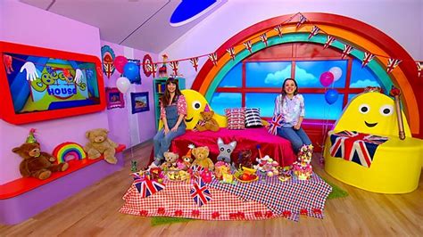 CBeebies - CBeebies House Songs, CBeebies House - Making food for the Jubilee