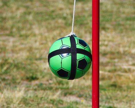 How to Play Tetherball (Rules and Setup) | The Backyard Baron