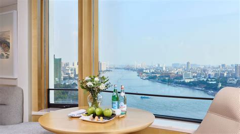 Club Deluxe Room | White Swan Hotel Guangzhou