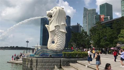 The Myth of the Merlion | Reach the World