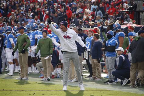 Lane Kiffin Has New Contract Offer From Ole Miss Rebels - The Grove ...