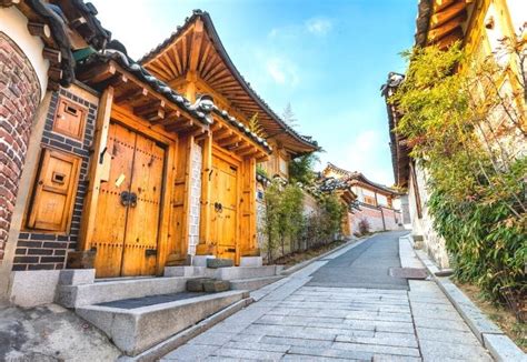 Bukchon Hanok Village: Full Exploration Guide with Map