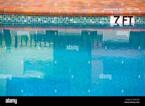 7 seven feet in a swimming pool depth Stock Photo - Alamy