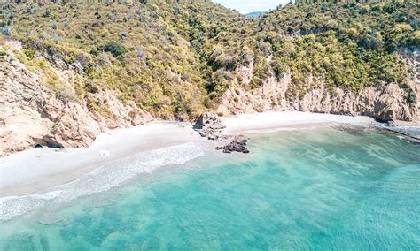 Los Frailes, Ecuador: Beach Guide To Playa De Los Frailes