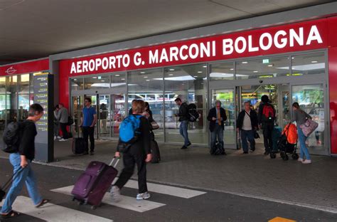 Bologna Airport - One Day in Tuscany - Daily Trips in Tuscany - Tours ...