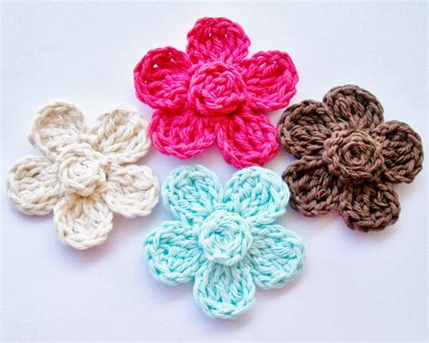 Flower Girl Cottage : Free Crochet Flower Pattern