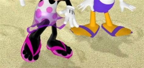 Minnie and daisy feet scene 3 by Romanceguy on DeviantArt