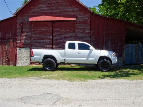 toyota tacoma lifted for sale | Fischer Buzz