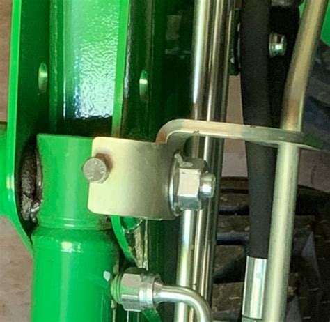 Question on bucket level indicator for 3032e | Green Tractor Talk