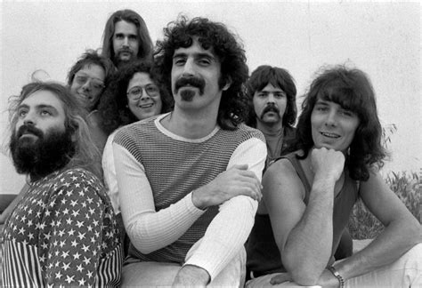 23 Vintage Photos of Frank Zappa and the Mothers of Invention in the 1960s and 1970s | Vintage ...