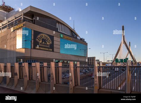 Boston celtics hi-res stock photography and images - Alamy