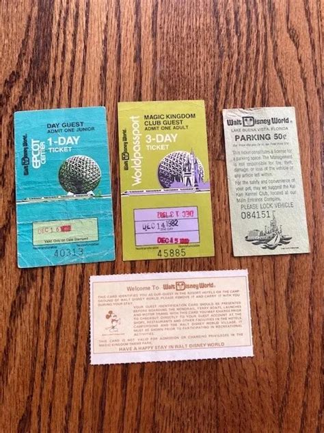 WALT DISNEY WORLD Magic Kingdom Club Guest Tickets, Parking & Resort ...