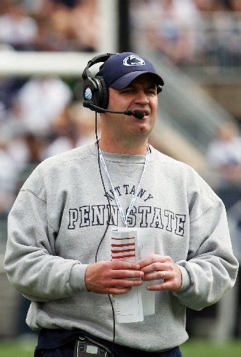 Politi: Penn State coach Bill O'Brien maps a path all his own as campus ...