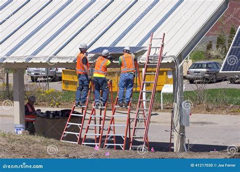 Panel Installation on Solar Carport Editorial Image - Image of people, building: 41217030