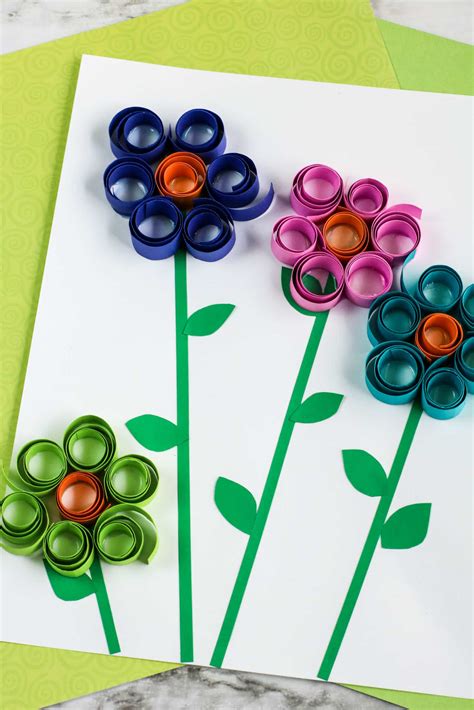 Curled Paper Spring Flower Craft for Kids - Mom. Wife. Busy Life.