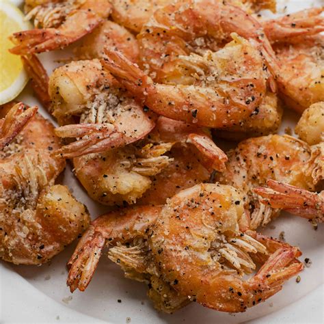 Deep-Fried Salt and Pepper Shrimp Recipe