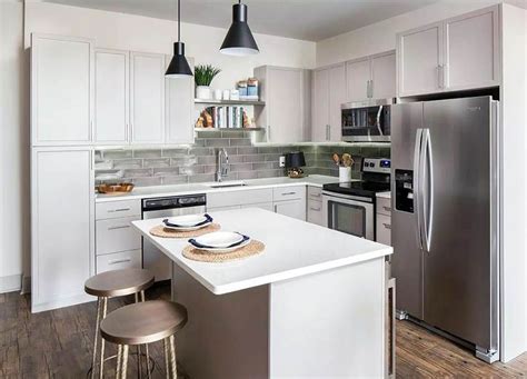 L Shaped Kitchen with Island (30 Design Ideas) | Small kitchen layouts, Small l shaped kitchens ...